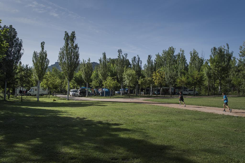 Camping & Bungalows Ligueerre De Cinca 외부 사진